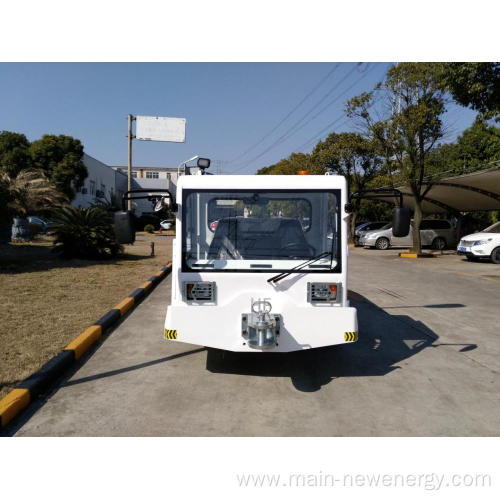 AIRCRAFT TOW TRACTOR for airport